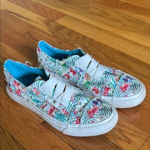 Blowfish Malibu Marley Floral Canvas Sneakers - Slip On - Elastic - 8.5